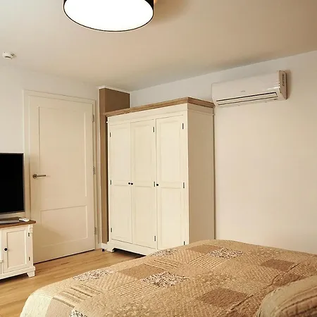 Apartamenty Zeglarska 25 Torun Exterior photo